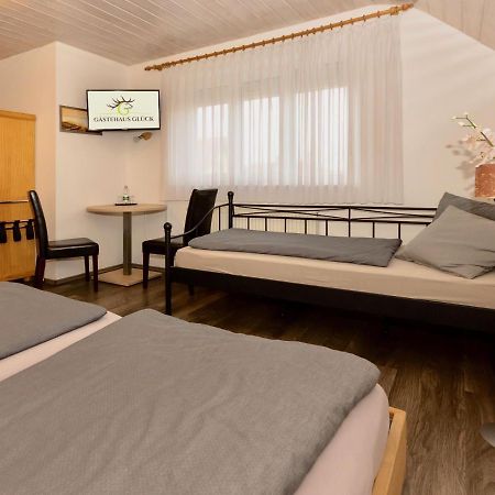 Gastehaus Gluck Wir Haben Immer Eintrittskarten Fur Den Europa-Park Fur Sie! Hotell Rust Eksteriør bilde