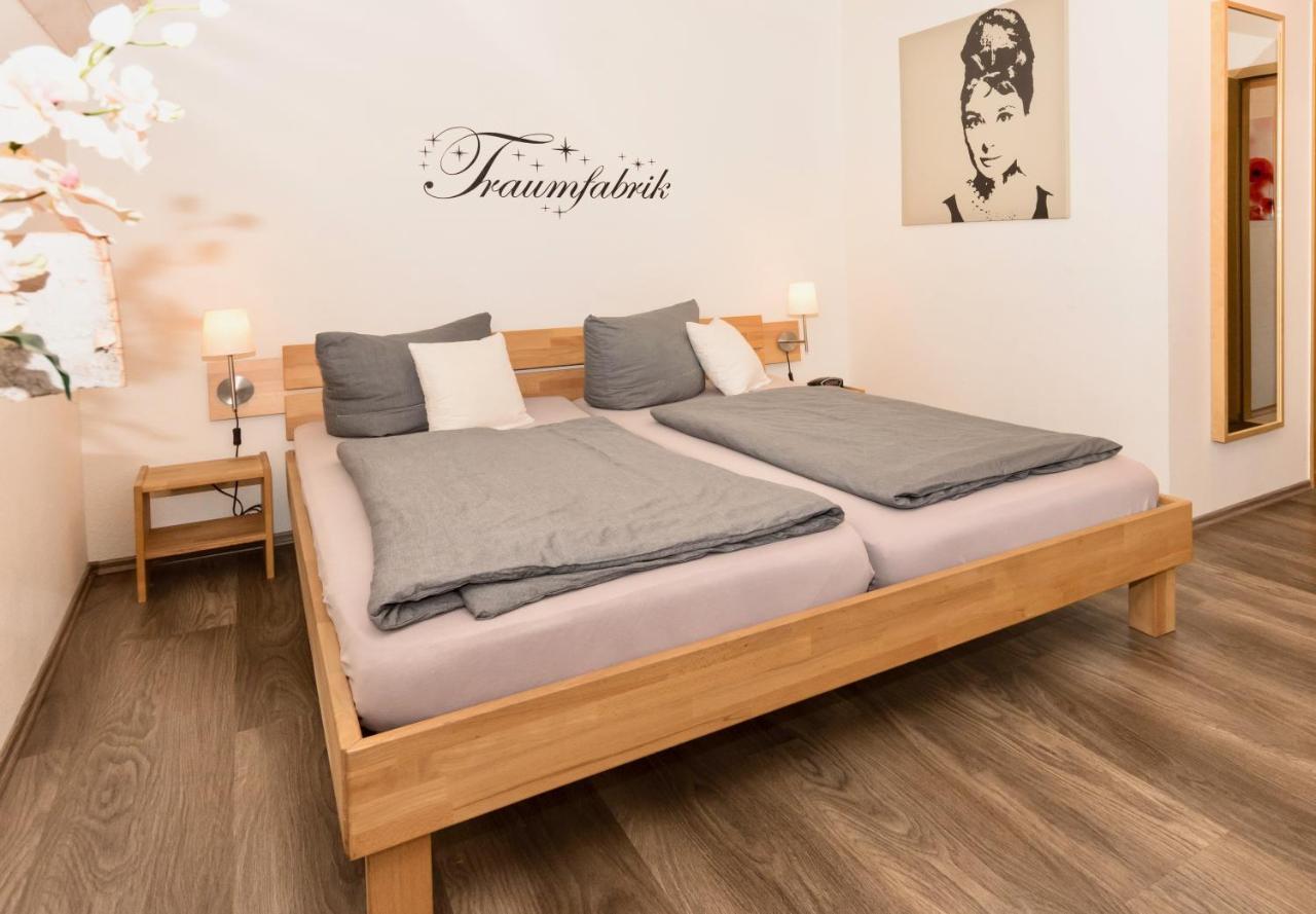 Gastehaus Gluck Wir Haben Immer Eintrittskarten Fur Den Europa-Park Fur Sie! Hotell Rust Eksteriør bilde
