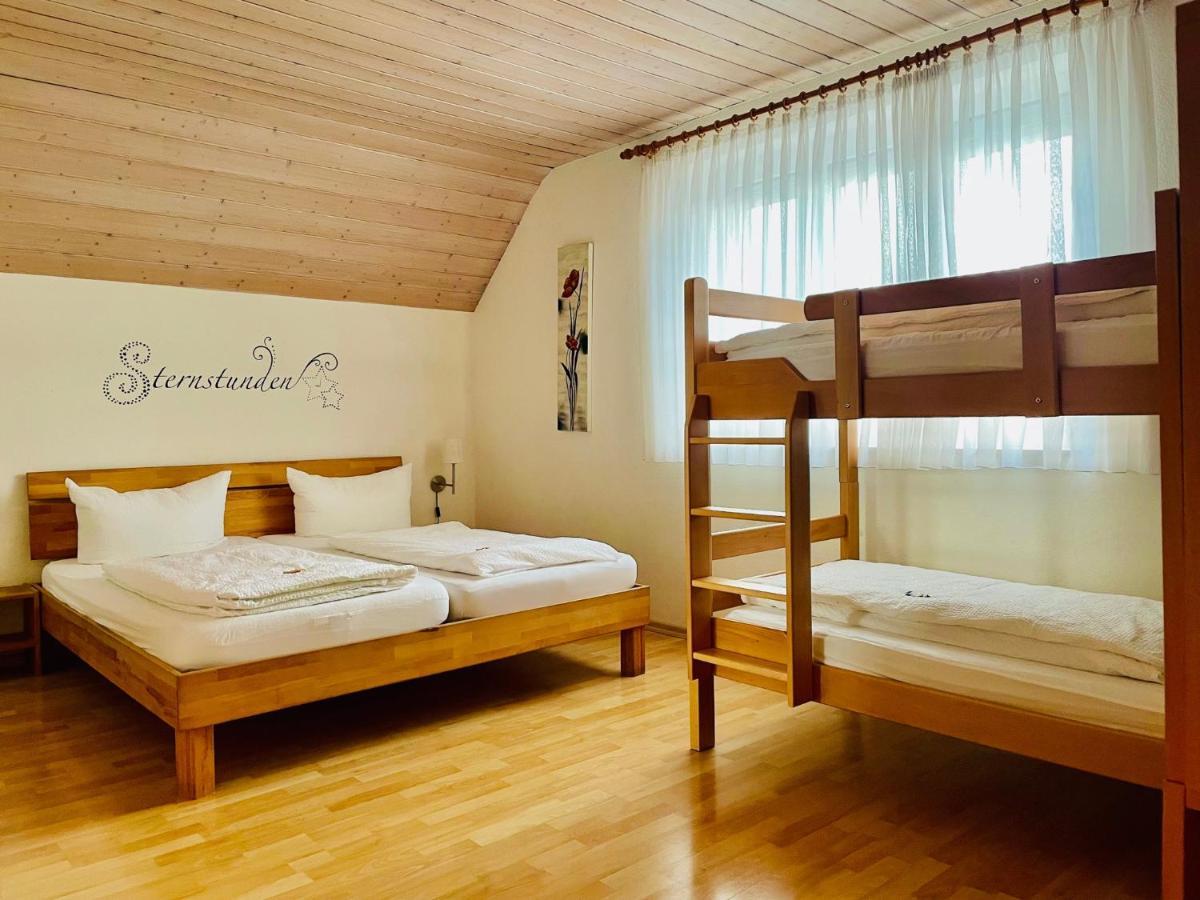 Gastehaus Gluck Wir Haben Immer Eintrittskarten Fur Den Europa-Park Fur Sie! Hotell Rust Eksteriør bilde