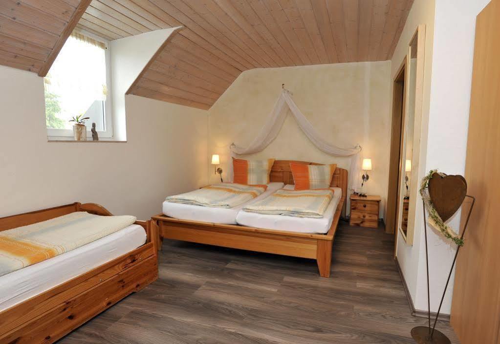Gastehaus Gluck Wir Haben Immer Eintrittskarten Fur Den Europa-Park Fur Sie! Hotell Rust Eksteriør bilde