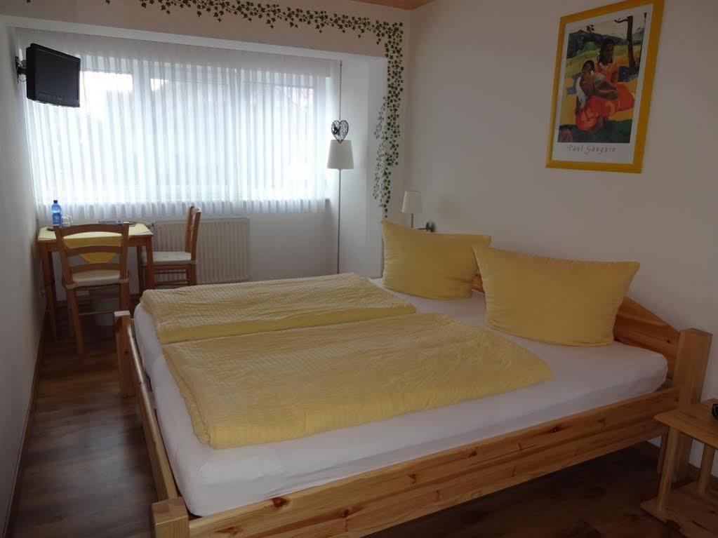 Gastehaus Gluck Wir Haben Immer Eintrittskarten Fur Den Europa-Park Fur Sie! Hotell Rust Eksteriør bilde
